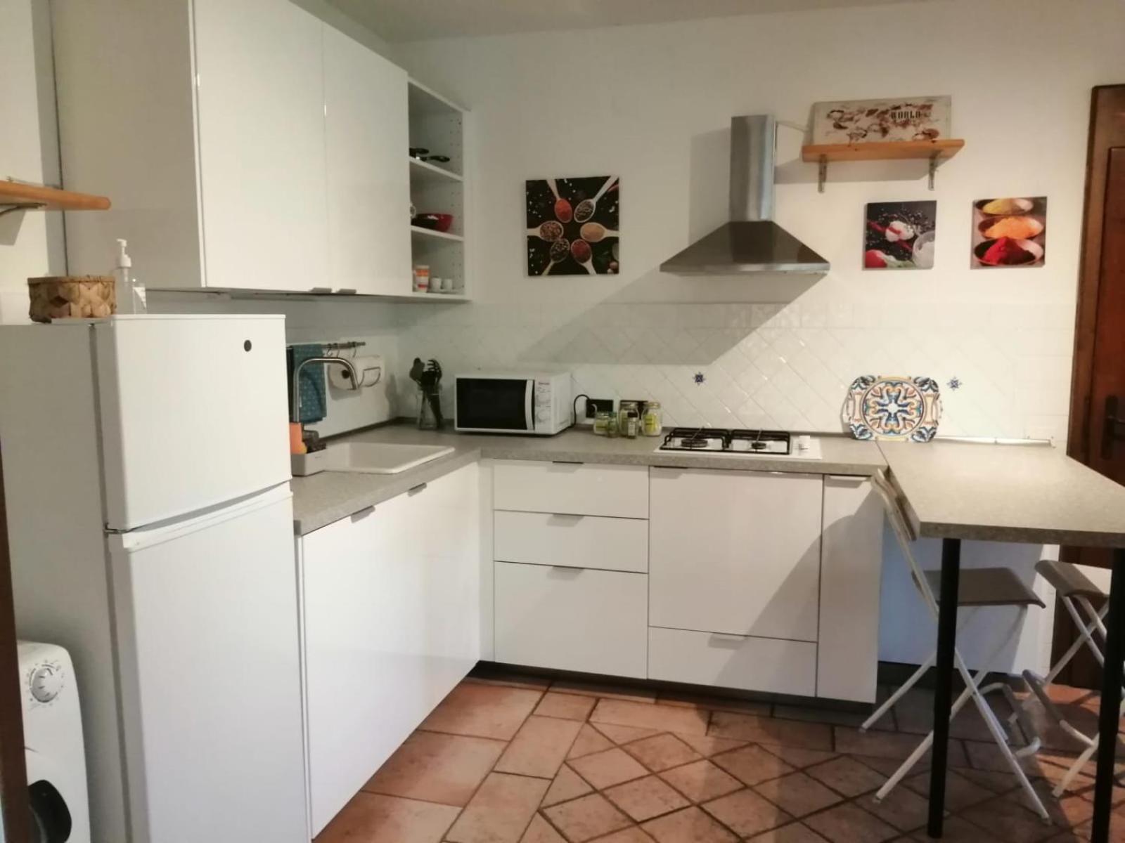 Ferienwohnung Hill House Lonato del Garda Exterior foto